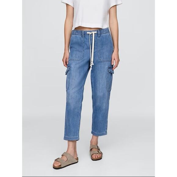 Gap Denim Easy Cargo Joggers - Picture 10 of 14